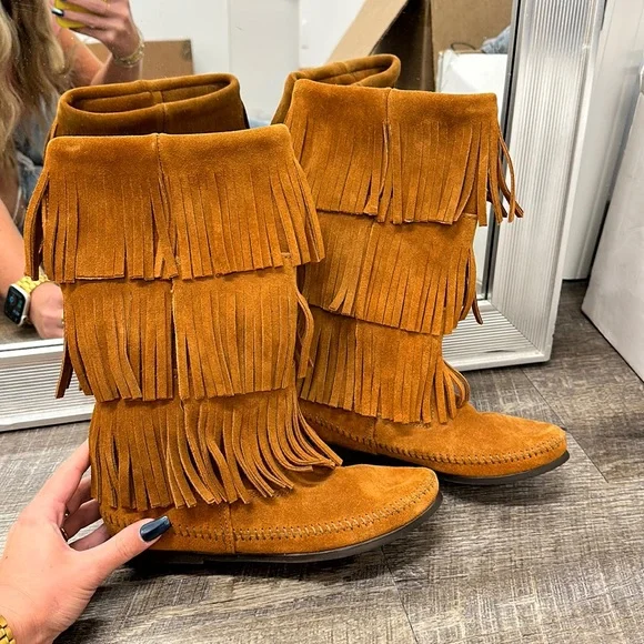 Minnetonka Shoes Minnetonka Womens Layer Fringe Boot Poshmark